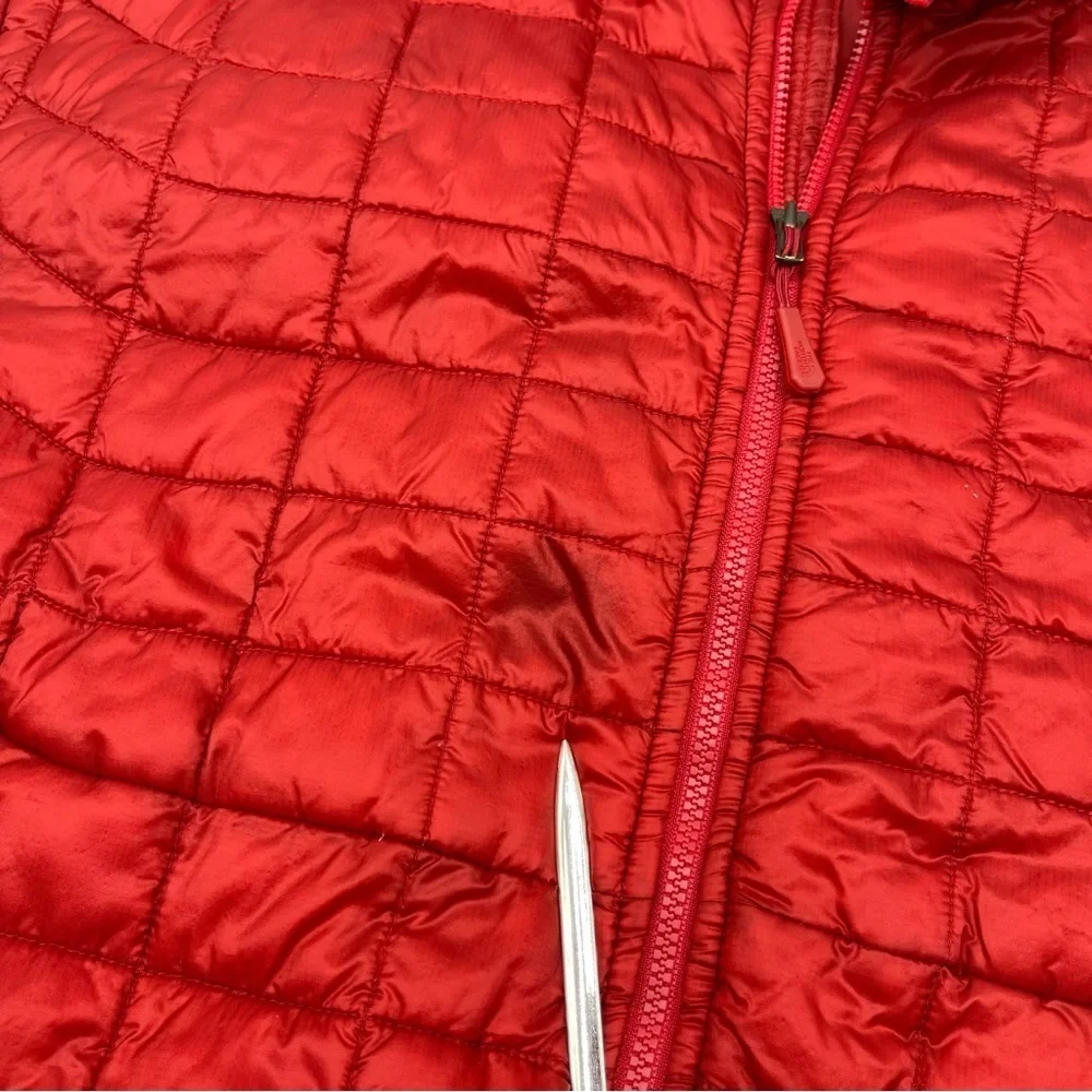 The North Face Mens Thermoball Eco Jacket Red Quilted Puffer Full Zip Sz XLarge
